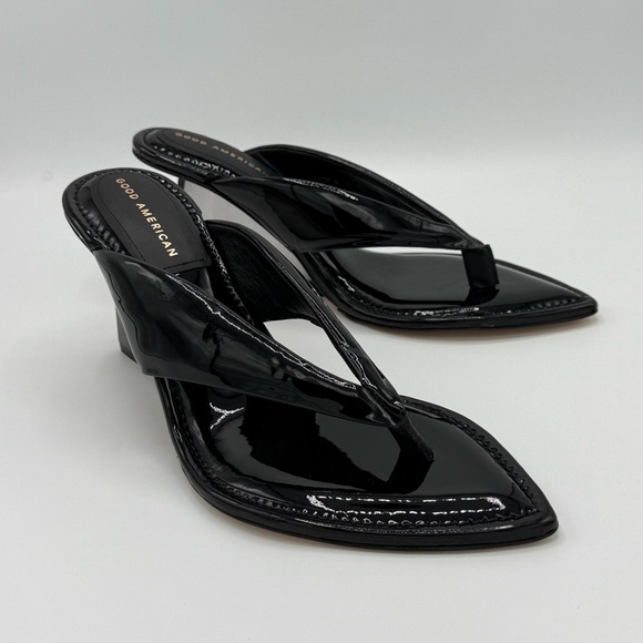 Good American Shoes - NEW Good American Black Lucite Wedge Heel Patent Leather Thong Heel Sz 13